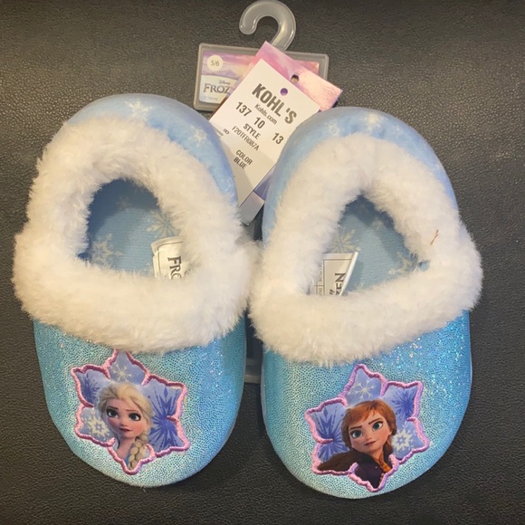 Disney Other - Toddler Girl’s Frozen Slippers